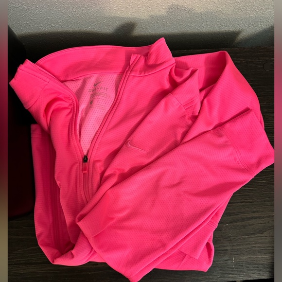 Nike Dri-Fit Long Sleeve - Picture 1 of 2